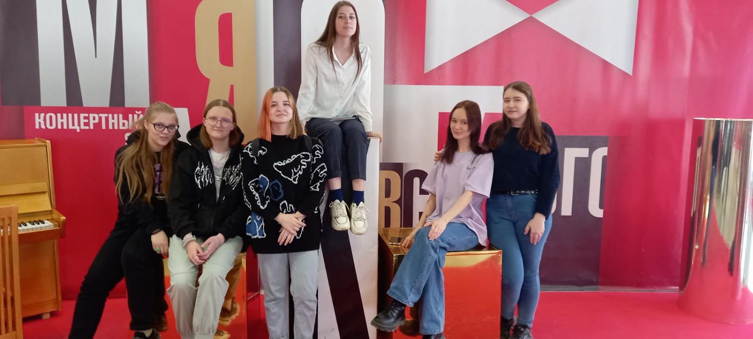 Участие в кинопоказе «Щит милосердия»