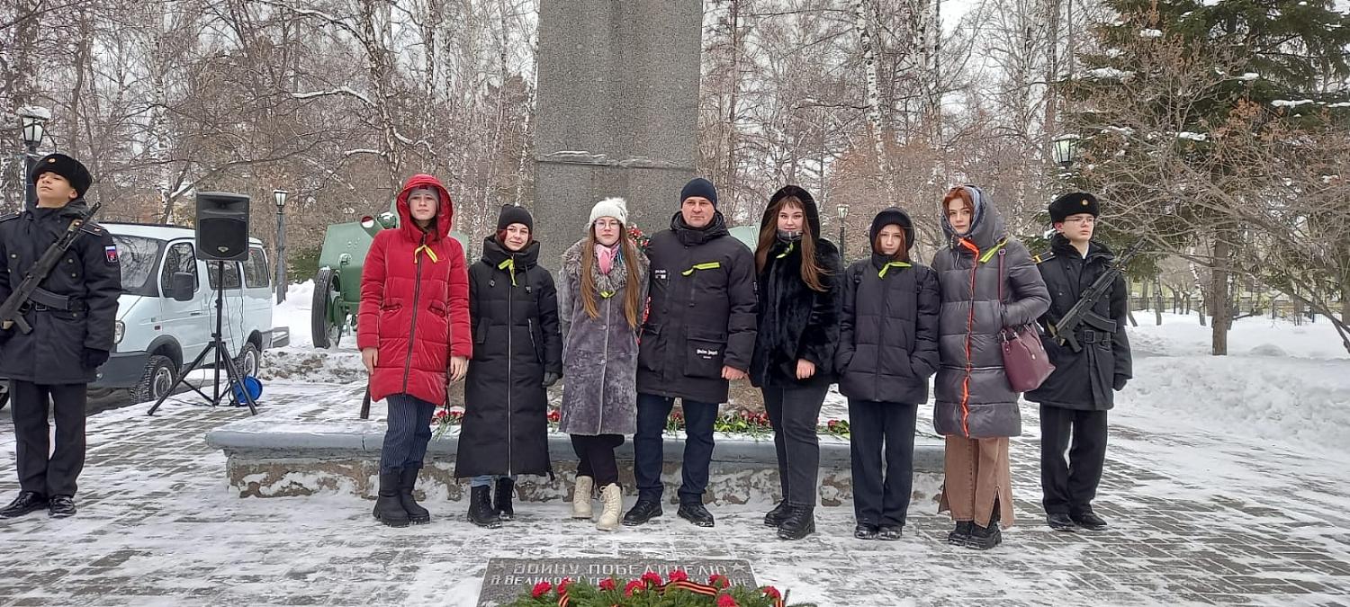 Участие в митинге, посвященном снятию Ленинградской блокады